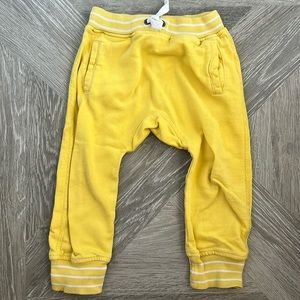 Hanna Andersson 3T yellow sweatpants